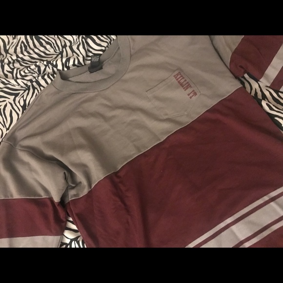 Rue 21 sweatshirt - Picture 2 of 3